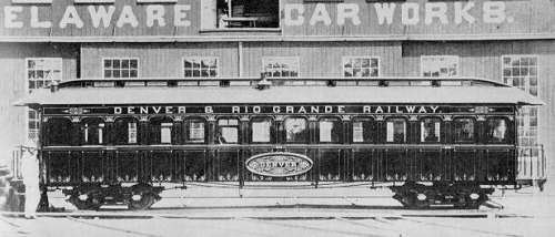ジャクソン・アンド・シャープが製造したデンバー・アンド・リオ・グランデ鉄道の客車。A passenger car of Denver and Rio Grande, manufactured by Jackson and Sharp.