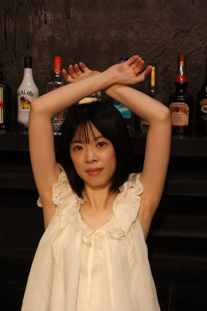 キヤノン製「EF-M 15-45mm F3.5-6.3 IS STM」での撮影例、写真の女性はアイドル歌手の森口こころさん。2025年(令和7年)7月、ハートフル撮影会にて撮影。