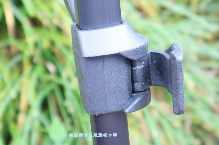 スリック(SLIK)製三脚F-630。