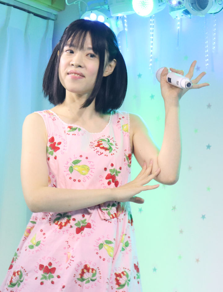 森口こころ