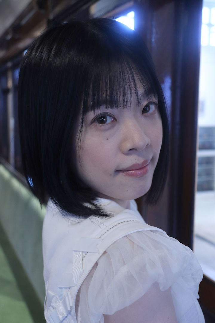 森口こころさん。2025年(令和7年)6月、横浜市電保存館(横浜市磯子区)にて撮影。