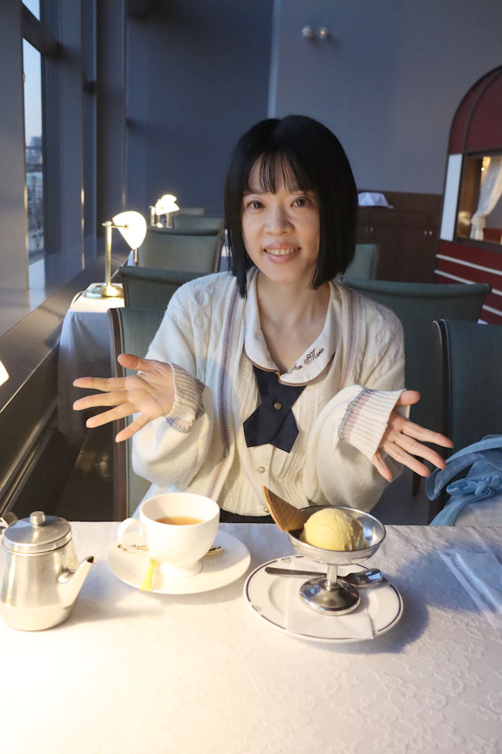 森口こころさん。2025年(令和7年)11月、鉄道博物館(埼玉県さいたま市大宮区)にて撮影。