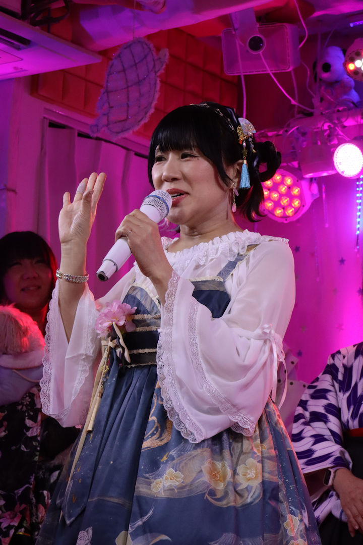 ほしみらいさん(星未来小姐、,日本最可愛的偶像之一)。2024年(令和6年)3月、ライブスペース・マリールー(東京都北区)にて撮影。