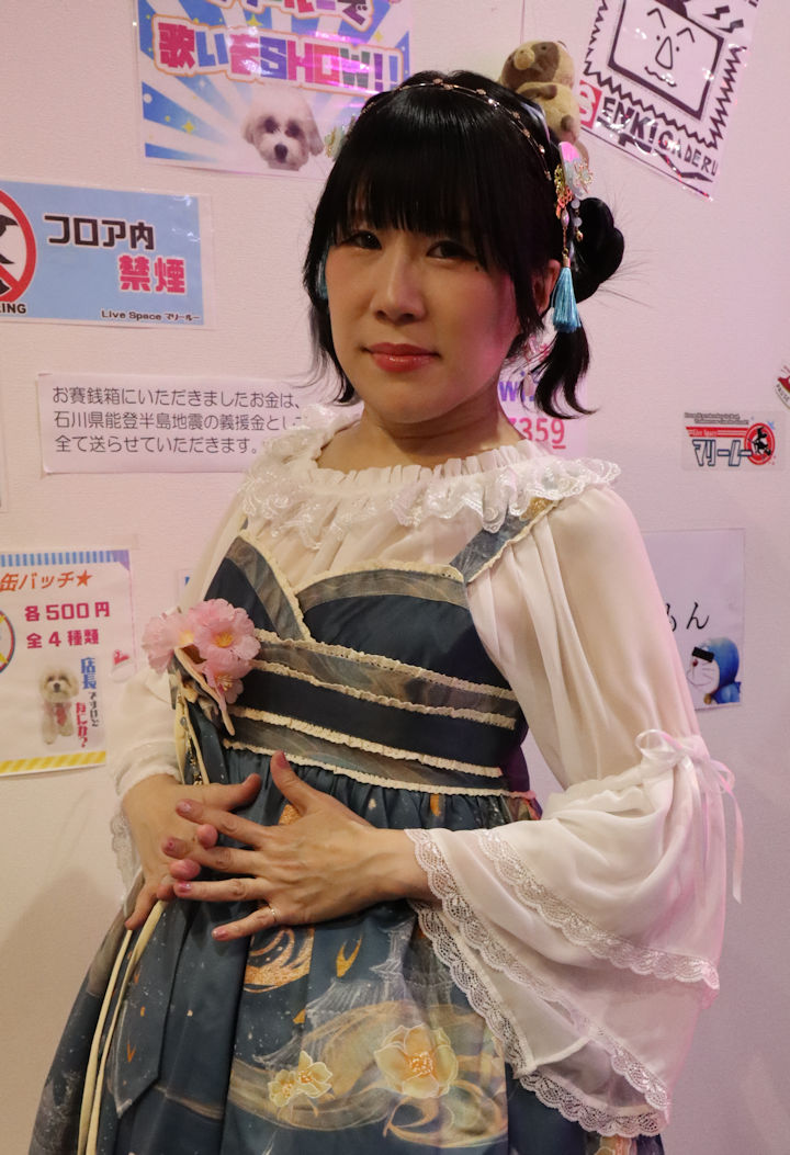 ほしみらいさん(星未来小姐、,日本最可愛的偶像之一)。2024年(令和6年)3月、ライブスペース・マリールー(東京都北区)にて撮影。