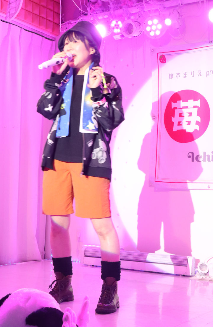 ほしみらいさん。2024年(令和6年)8月、ライブスペース・マリールー(東京都北区)にて撮影。