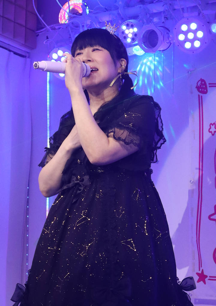 ほしみらい姫。2025年(令和7年)4月、ライブスペース・マリールー(東京都北区)にて撮影。