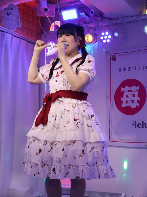 ほしみらい姫。2025年(令和7年)5月、ライブスペース・マリールー(東京都北区)にて撮影。