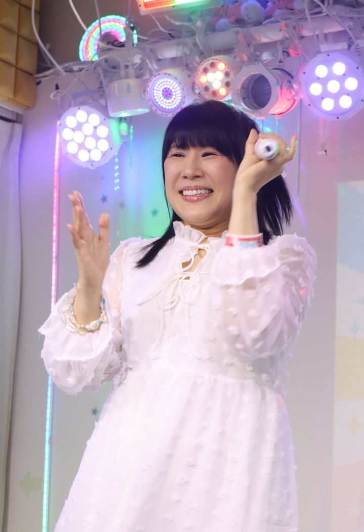 ほしみらい姫。2025年(令和7年)8月、ライブスペース・マリールー(東京都北区)にて開催された「マリールーで歌いまSHOW」に際して撮影。