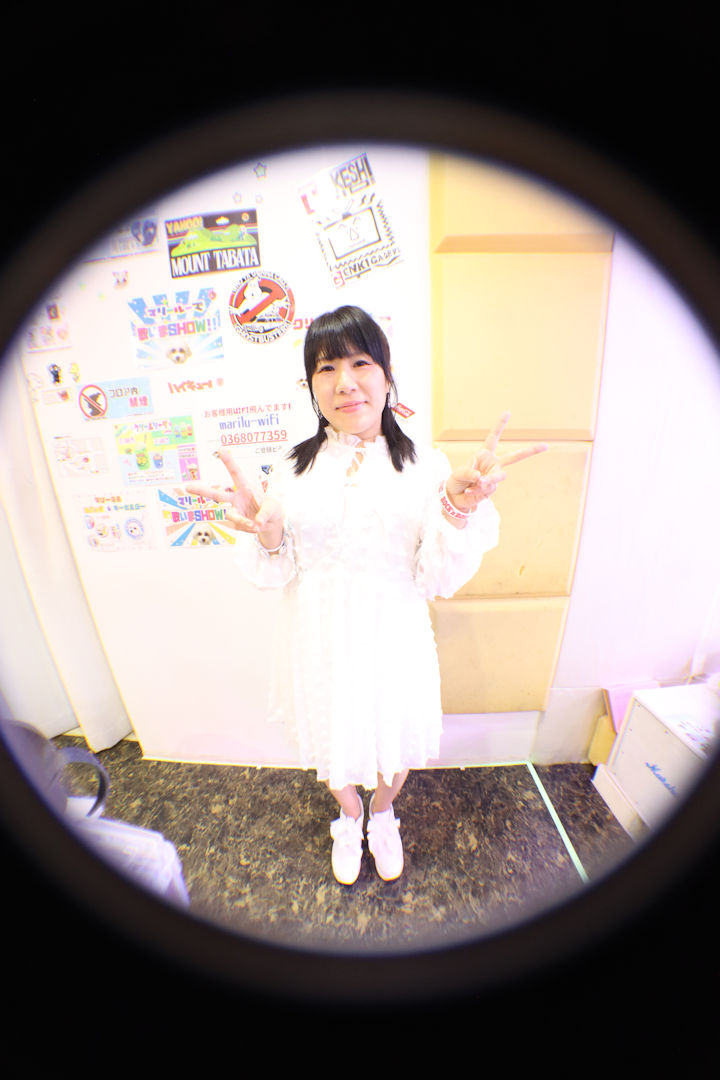 ほしみらい姫。2025年(令和7年)8月、ライブスペース・マリールー(東京都北区)にて開催された「マリールーで歌いまSHOW」に際して撮影。