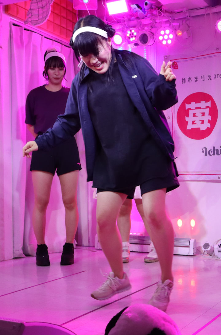 ほしみらい姫。2025年(令和7年)10月、ライブスペース・マリールー(東京都北区)にて開催された「苺日和」に際して撮影。