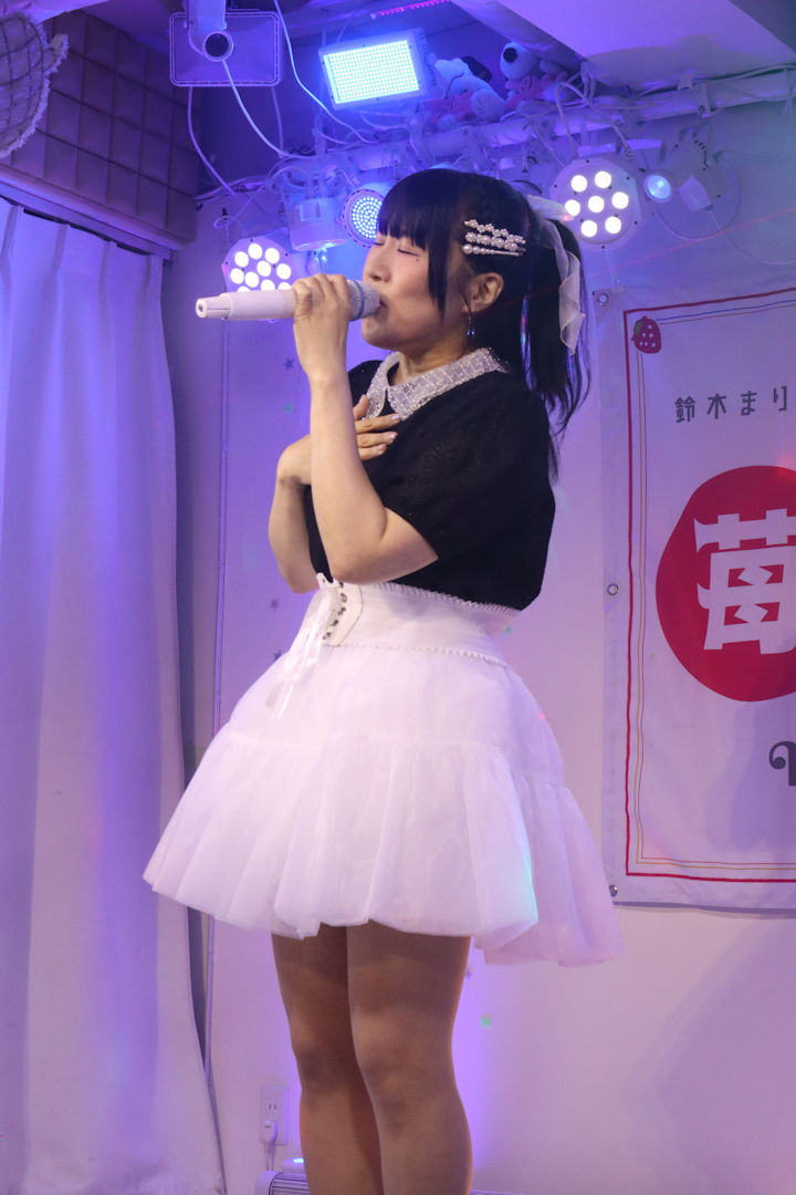 ほしみらい姫。2026年(令和8年)6月、ライブスペース・マリールー(東京都北区)にて開催された「苺日和」に際して撮影。