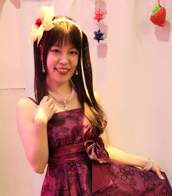 立花夢果さん。2024年(令和6年)11月、ライブスペース・マリールー(東京都北区)にて撮影。