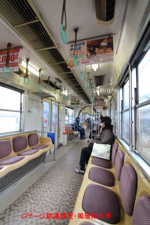 福井鉄道モハ882＋モハ881の車内(運転台周辺)。この写真は、モハ882の運転台周辺を撮影しています。2019年(平成31年)2月撮影。