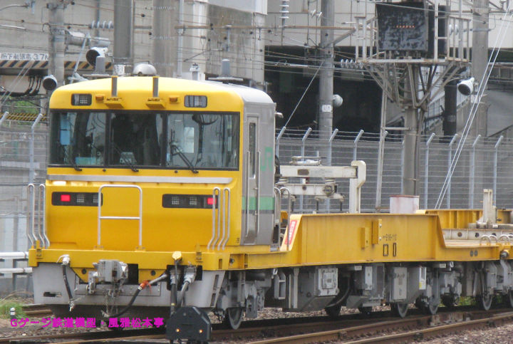 JR東日本キヤE195-1112。2025年(令和7年)5月、JR田端(たばた：東京都北区)駅にて撮影。