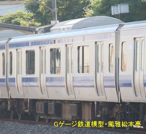 JR東日本モハE530-1023。2016年(平成28年)8月、JR常磐線磯原(いそはら：茨城県北茨城市)駅にて撮影。