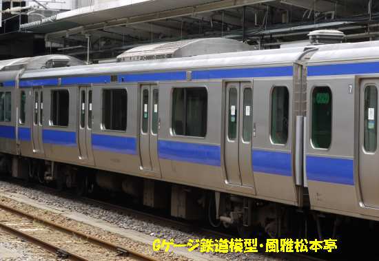 JR東日本サハE530-2004。2012年(平成24年)7月、JR常磐線土浦(つちうら：茨城県土浦市)駅にて撮影。