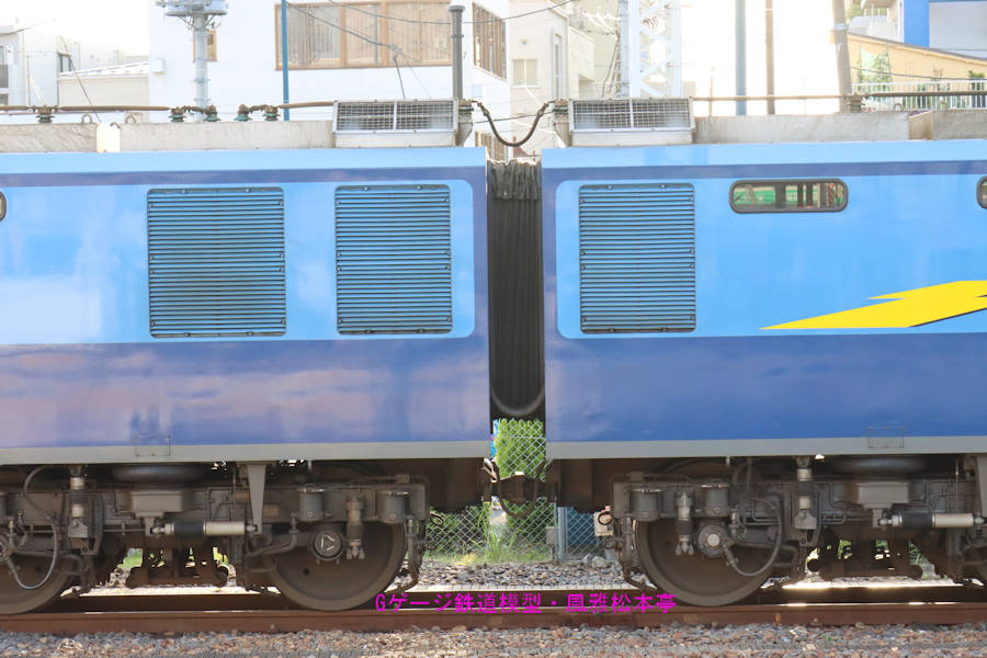 日本貨物鉄道EH200-7の連結部。2021年(平成23年)10月、JR蘇我(そが：千葉県千葉市中央区)にて撮影。