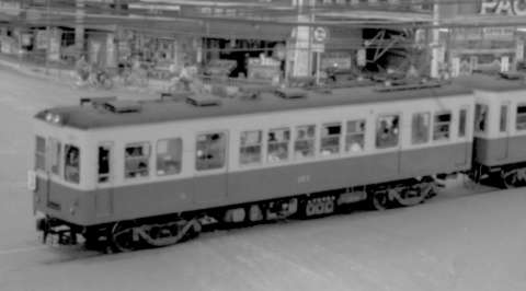 京阪電鉄260型262号他2連。1985年(昭和60年)4月頃、京阪電鉄浜大津(はまおおつ：滋賀県大津市)駅にて撮影。