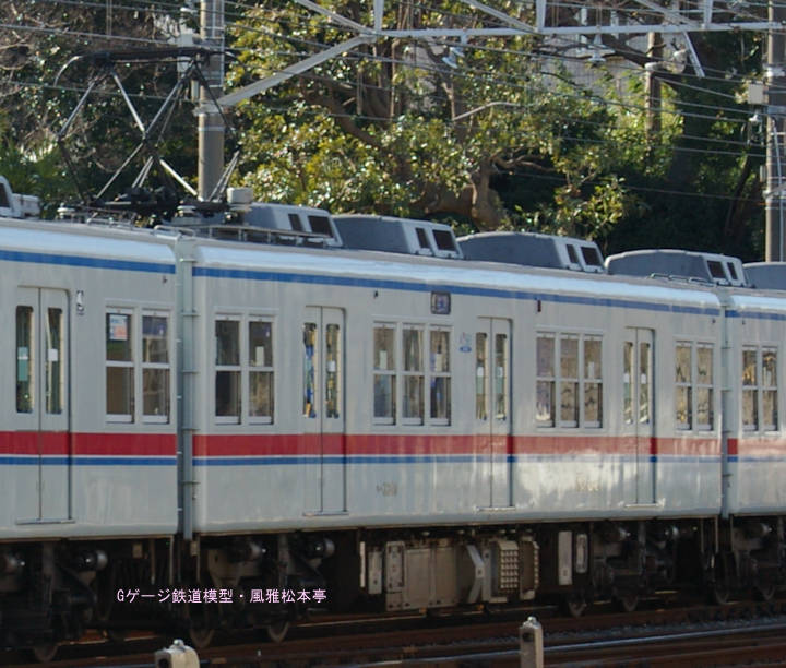 京成電鉄モハ3310。2007年(平成19年)2月、京成電鉄京成津田沼(けいせいつだぬま：千葉県習志野市)駅付近にて撮影。