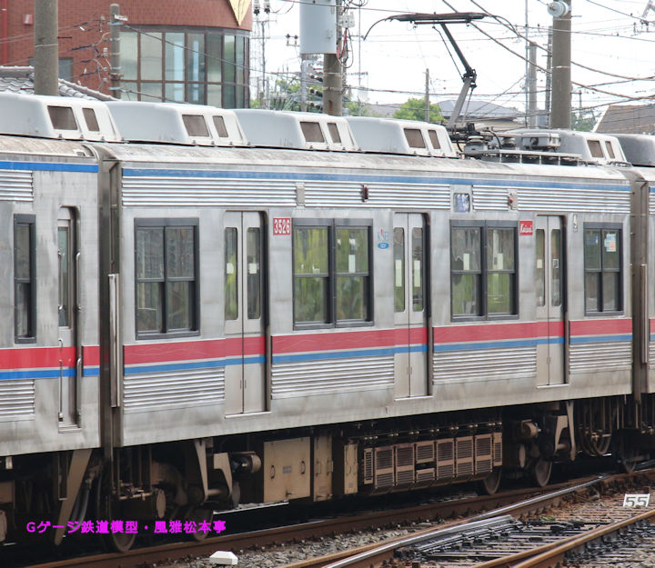 京成電鉄モハ3526。2014年(平成26年)7月、京成電鉄上野線京成津田沼(けいせいつだぬま：千葉県習志野市)駅にて撮影。