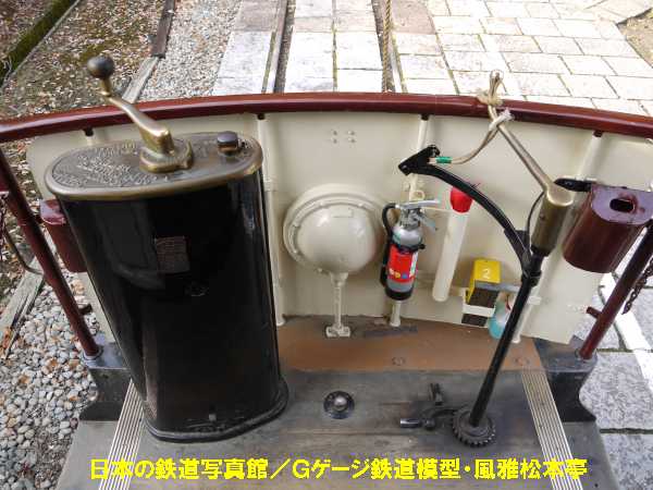 明治村の京都市電2号車の運転台。2009年(平成21年)11月撮影。