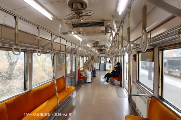 大井川鐡道7200系の車内(モハ7204)。2025年(令和7年)3月撮影。