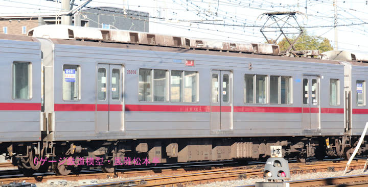 東武鉄道モハ26808。2018年(平成30年)1月、東武鉄道伊勢崎線北春日部(きたかすかべ：埼玉県春日部市)駅附近にて撮影。