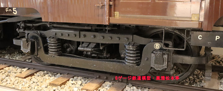 東武鉄道デハ1型デハ五号の履いている台車。2025年(令和7年)9月、東武博物館(とうぶはくぶつかん:東京都墨田区)にて撮影。
