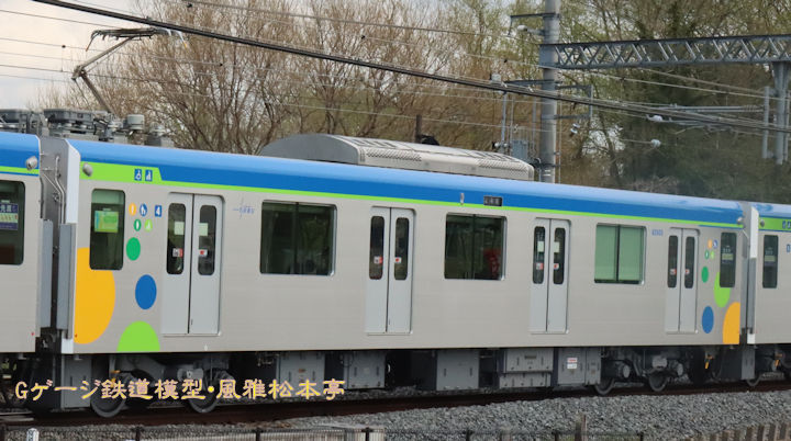 東武鉄道モハ82505。2025年(令和7年)5月、東武鉄道野田線七光台(ななこうだい：千葉県野田市)駅にて撮影。