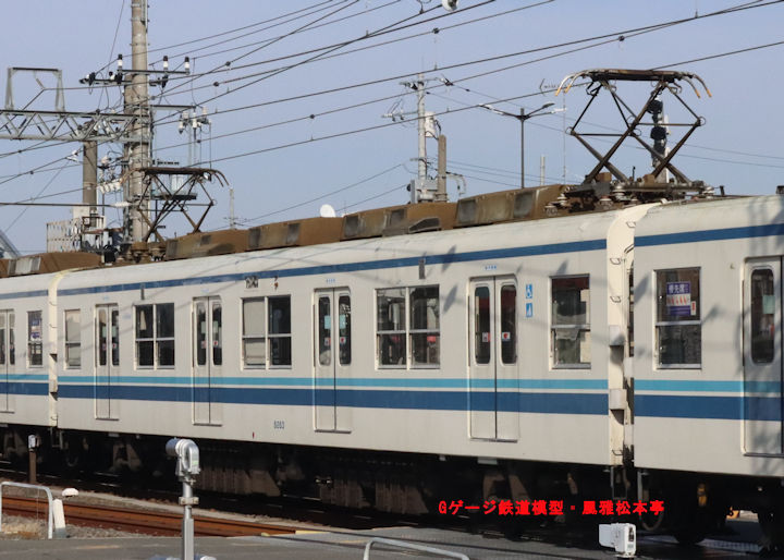 東武鉄道モハ8283。2026年(令和8年)1月、東武鉄道越生線越生(おごせ：埼玉県入間郡越生町)駅にて撮影。