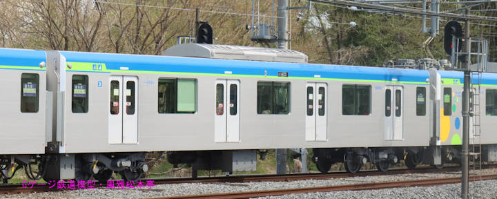 東武鉄道サハ83501。2025年(令和7年)4月、東武鉄道野田線七光台(ななこうだい：千葉県野田市)駅にて撮影。
