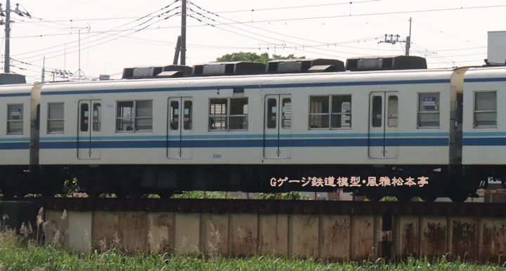 東武鉄道モハ8365。2025年(令和7年)5月、東武鉄道野田線藤の牛島(ふじのうしじま：埼玉県春日部市)駅＝春日部(かすかべ：埼玉県春日部市)駅間にて撮影。