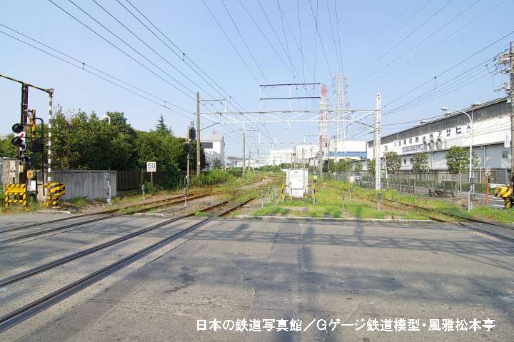 JR鶴見線武蔵白石駅。2008年(平成20年)8月撮影。
