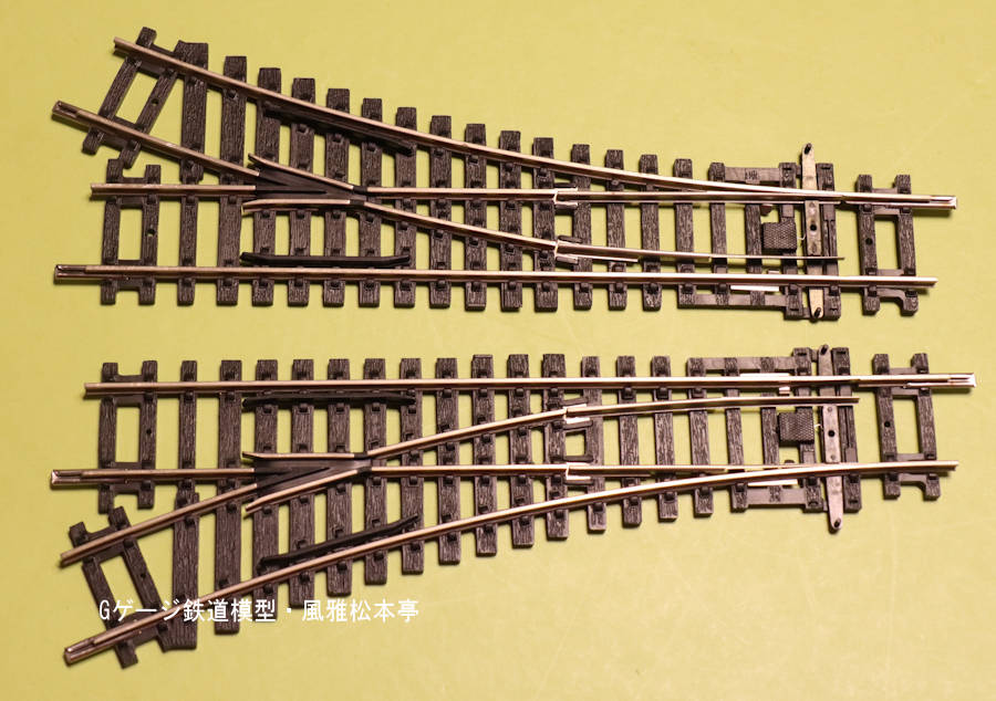 鉄道模型のターンアウトの例(ホーンビー製OOゲージ用)。2023年(令和5年)撮影。