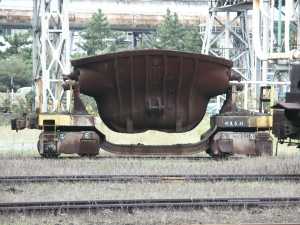 鉱滓輸送車。川崎製鐵(現・UFEスチール)千葉製鐵所構内にて、許可を得て撮影。