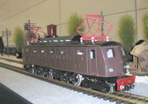 青木佑一氏が自作されたイタリア国鉄のE428型電気機関車。